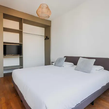 Magnificent -2br-6p- Saint-denis *
